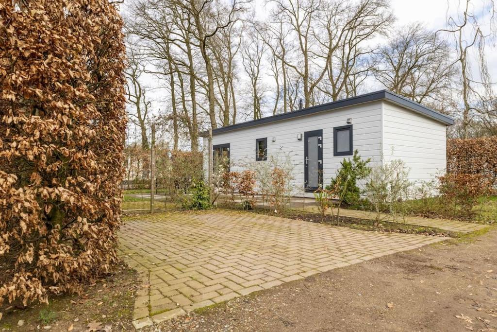 Gezellig Modern Chalet Midden Op De Veluwe Epe Esterno foto