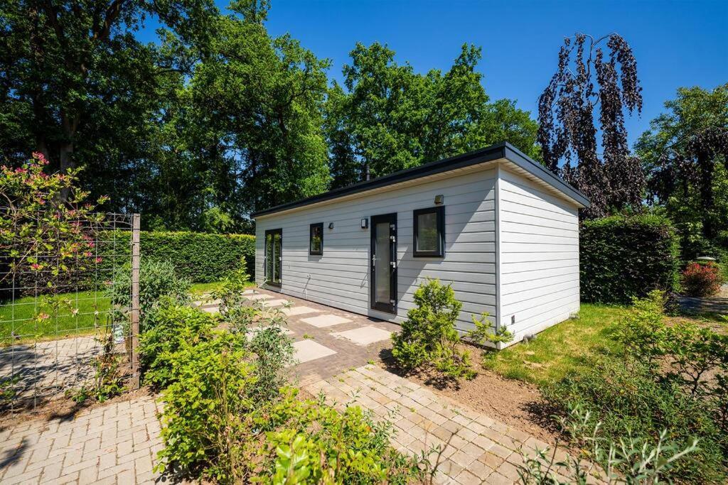 Gezellig Modern Chalet Midden Op De Veluwe Epe Esterno foto